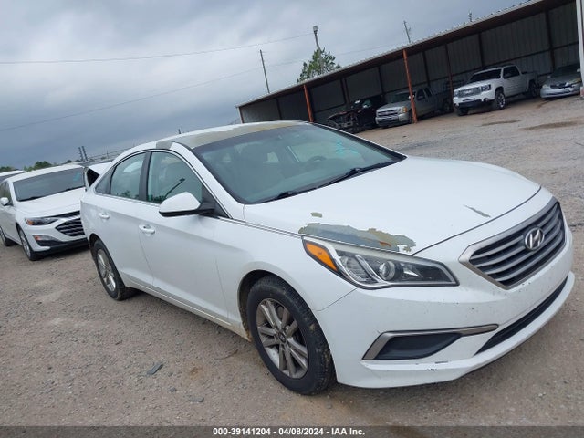 Hyundai SONATA SE 2016 5NPE24AF1GH278610 Image 1