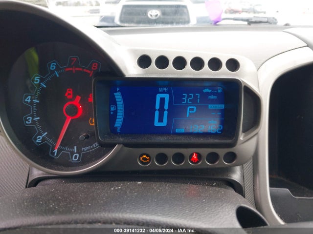 Chevrolet Sonic Lt Auto 2015 1G1JC5SG2F4170129 Image 16
