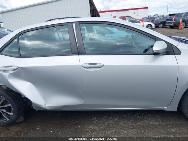 Toyota COROLLA SE 2017 5YFBURHE6HP707932 Image 13