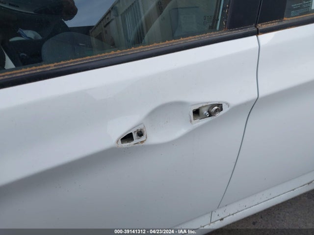Hyundai ACCENT SE 2016 KMHCT4AE3GU075733 Image 13