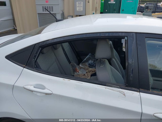 Hyundai ACCENT SE 2016 KMHCT4AE3GU075733 Image 15