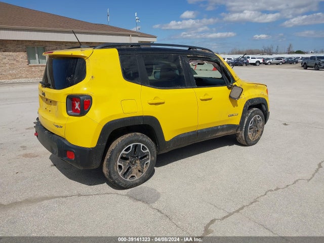 ZACCJBCBXHPE56614 Jeep Renegade Trailhawk 4x4