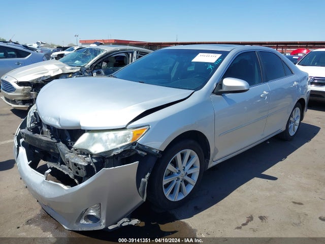 Toyota CAMRY XLE 2014 4T4BF1FK6ER389704 Image 2