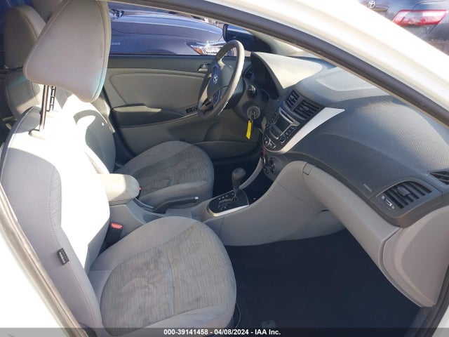 Hyundai Accent Value Edition 2017 KMHCT4AE5HU327113 Image 5