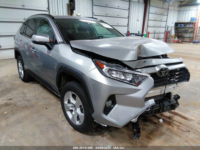 Toyota Rav4 Xle 2020 2T3P1RFV1LC097360 Image 1