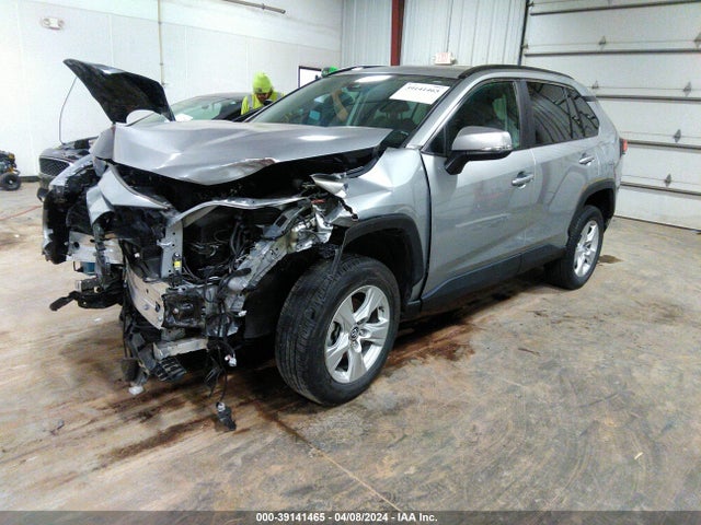 Toyota Rav4 Xle 2020 2T3P1RFV1LC097360 Image 2