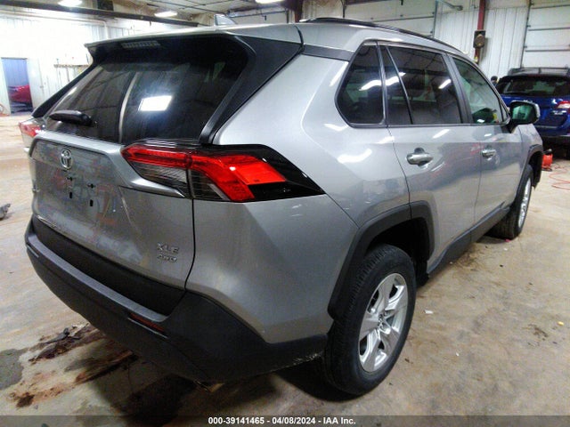 Toyota Rav4 Xle 2020 2T3P1RFV1LC097360 Image 4