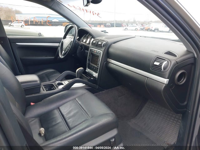 2004 PORSCHE CAYENNE WP1AB29P04LA64374 Photo 4