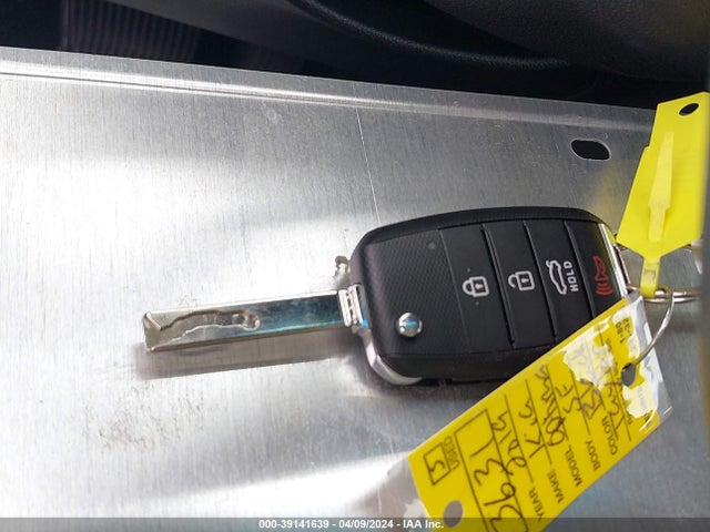 KIA Optima Lx 2019 5XXGT4L3XKG366326 Image 11