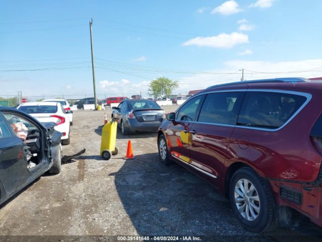 2C4RC1EG8JR108500 Chrysler Pacifica Touring L Plus