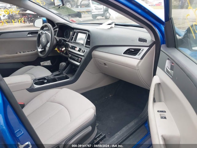Hyundai SONATA SE 2018 5NPE24AF3JH600798 Image 5