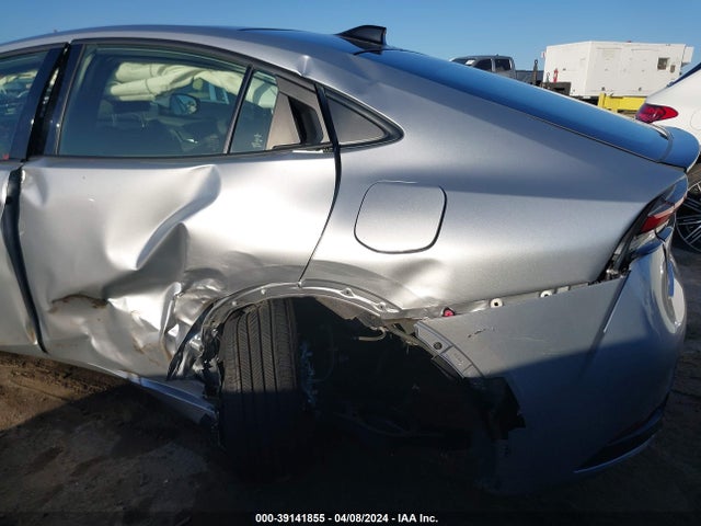 JTDACAAU5P3014875 Toyota PRIUS XLE