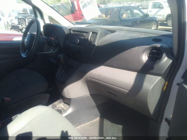 3N6CM0KN4FK700080 Nissan NV200 SV