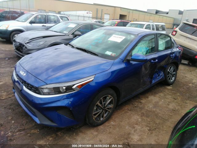 3KPF24AD6NE499933 KIA Forte Lxs