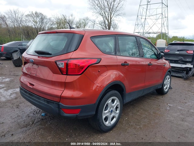 Ford ESCAPE S 2019 1FMCU0F74KUB52974 Image 4