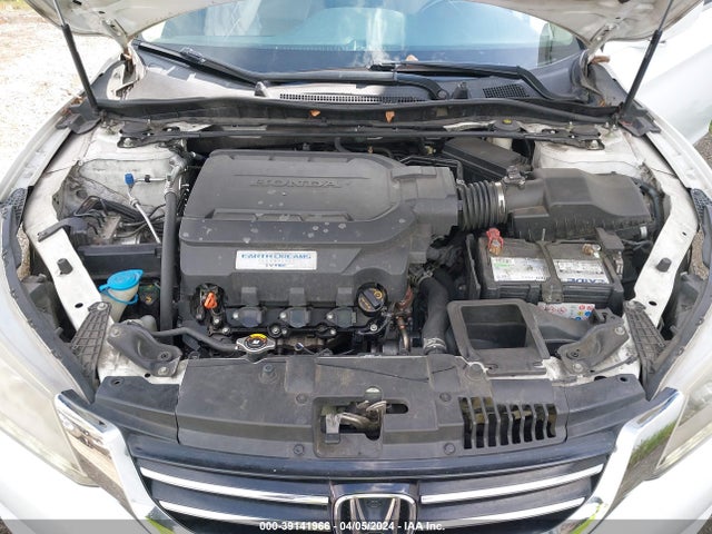 Honda Accord Touring 2014 1HGCR3F92EA033644 Image 10