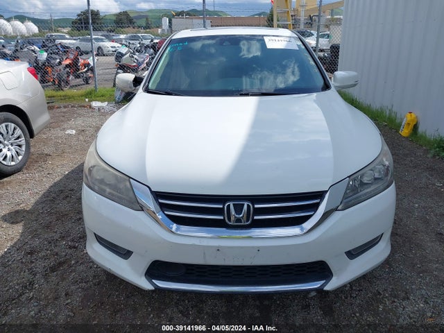 Honda Accord Touring 2014 1HGCR3F92EA033644 Image 13