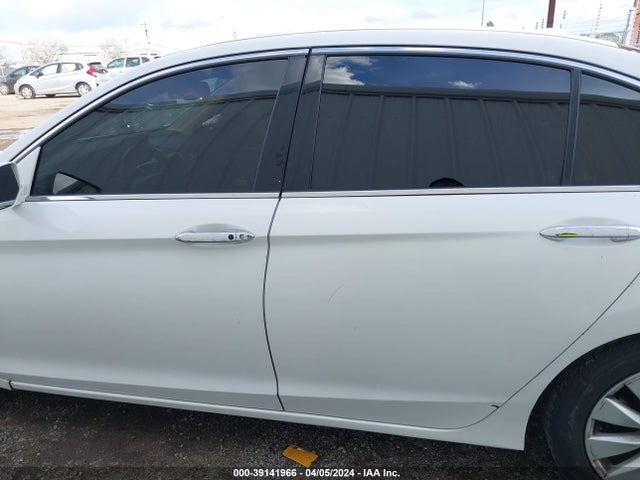 Honda Accord Touring 2014 1HGCR3F92EA033644 Image 15