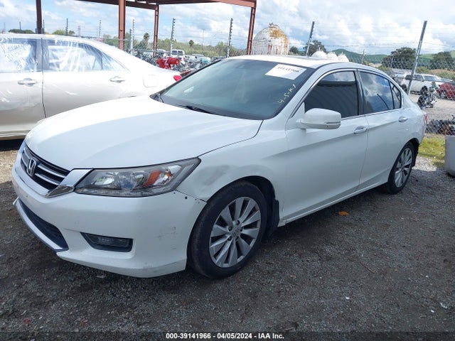 Honda Accord Touring 2014 1HGCR3F92EA033644 Image 2