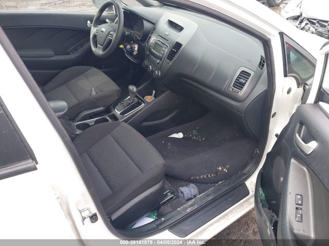 KIA FORTE LX 2018 3KPFK4A73JE195236 Image 5