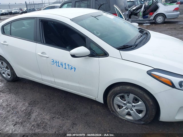 KIA FORTE LX 2018 3KPFK4A73JE195236 Image 6