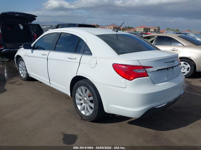 1C3CCBBB5EN136878 Chrysler 200 Touring