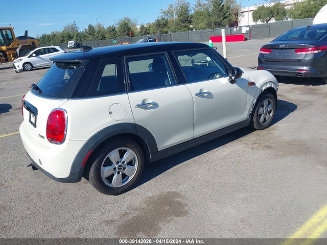 2017 MINI HARDTOP WMWXU1C50H2E18364 Photo 3