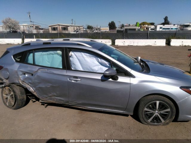 4S3GTAD66P3703749 Subaru Impreza Premium 5-door