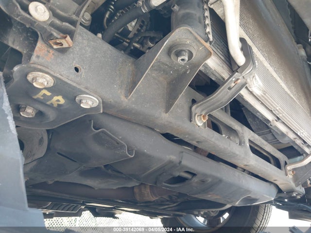 1GNKRHKD1EJ373053 Chevrolet Traverse 2lt
