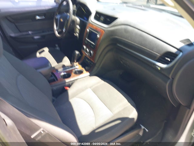 1GNKRHKD1EJ373053 Chevrolet Traverse 2lt