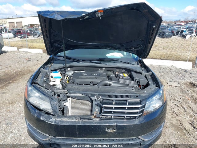 1VWAS7A30EC068656 Volkswagen Passat 1.8t Wolfsburg Edition
