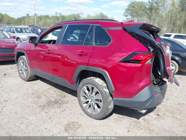Toyota Rav4 Xle Premium 2023 2T3C1RFV0PW259305 Image 3