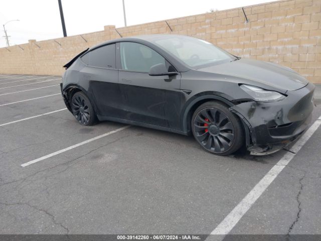 2022 Tesla Model Y Performance Dual Motor All-wheel Drive მანქანა იყიდება აუქციონზე, vin: 7SAYGDEF1NF346878, აუქციონის ნომერი: 39142260