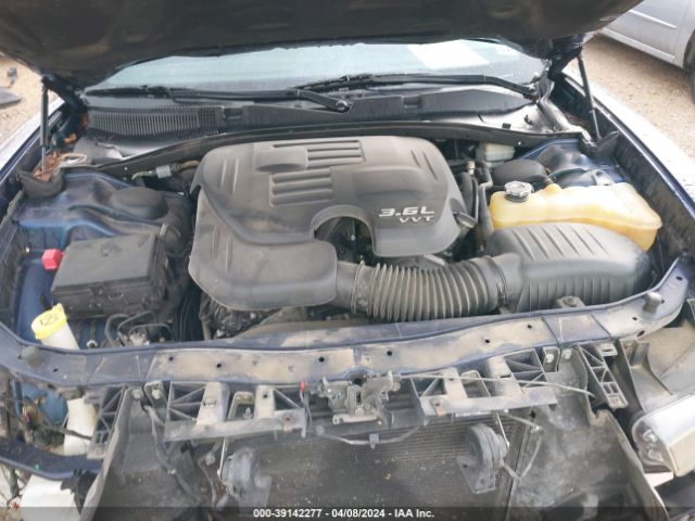 2C3CDXHGXEH295904 Dodge Charger Sxt