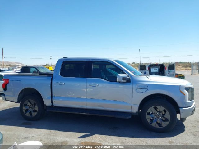 1FT6W1EV2NWG03443 Ford F-150 Lightning Lariat