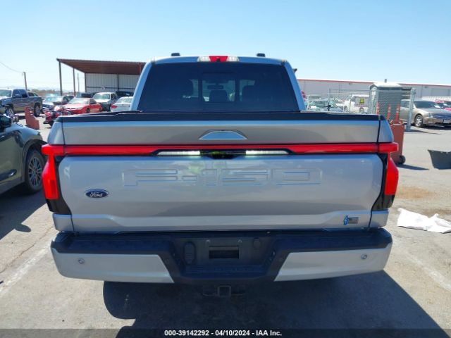 1FT6W1EV2NWG03443 Ford F-150 Lightning Lariat