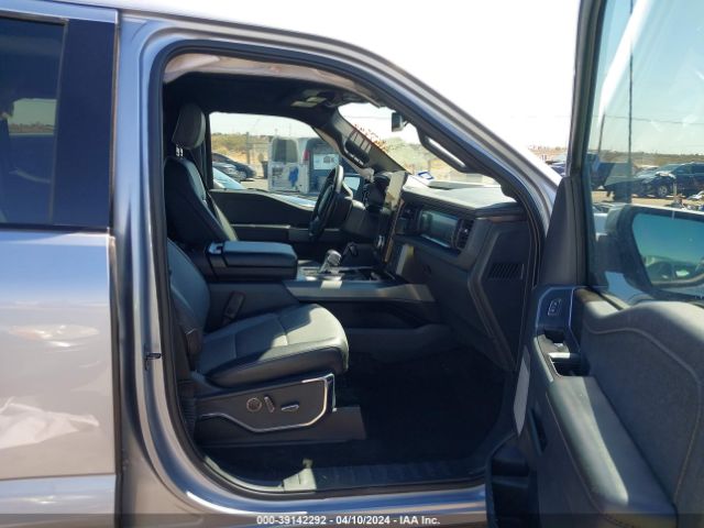 1FT6W1EV2NWG03443 Ford F-150 Lightning Lariat