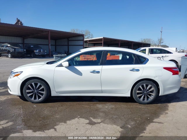 Nissan Altima 2.5 S 2017 1N4AL3AP3HC208527 Image 14