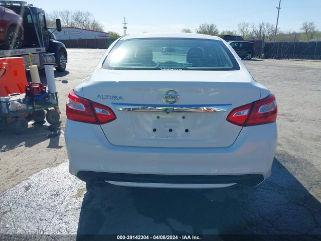 Nissan Altima 2.5 S 2017 1N4AL3AP3HC208527 Image 16