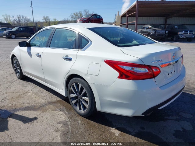 Nissan Altima 2.5 S 2017 1N4AL3AP3HC208527 Image 3