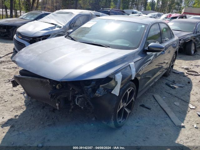 1VWMA7A32MC005945 Volkswagen Passat 2.0t R-line