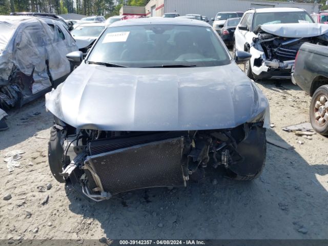 1VWMA7A32MC005945 Volkswagen Passat 2.0t R-line
