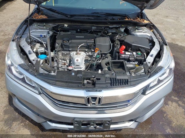 Honda ACCORD LX 2017 1HGCR2F36HA245456 Image 10