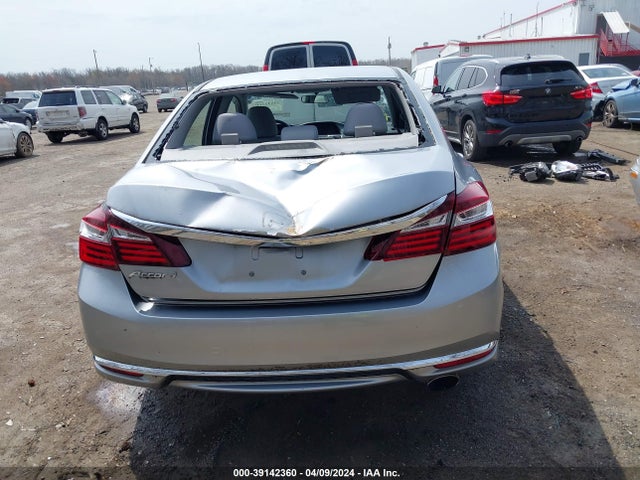 Honda ACCORD LX 2017 1HGCR2F36HA245456 Image 16