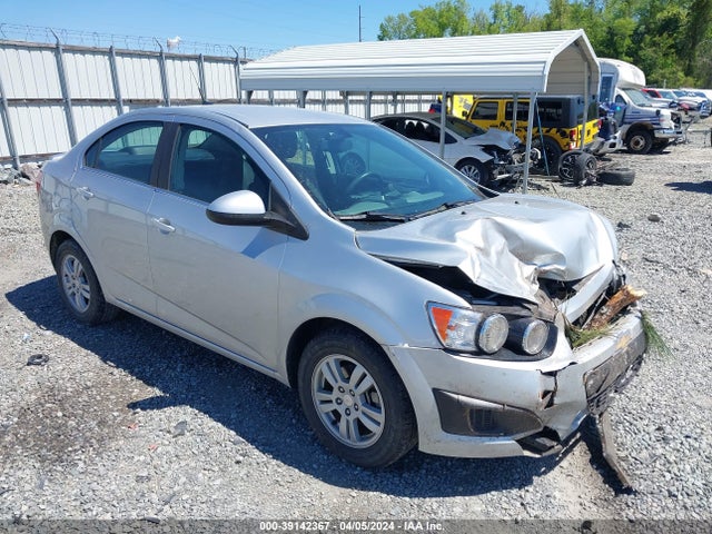 Chevrolet Sonic Lt Auto 2014 1G1JC5SHXE4147530 головне зображення