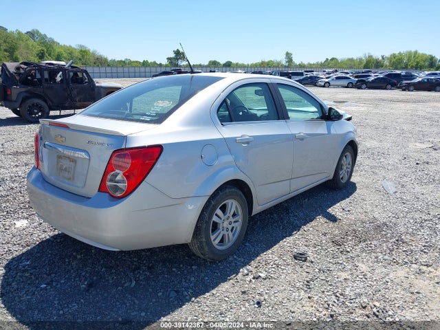 Chevrolet Sonic Lt Auto 2014 1G1JC5SHXE4147530 Image 4