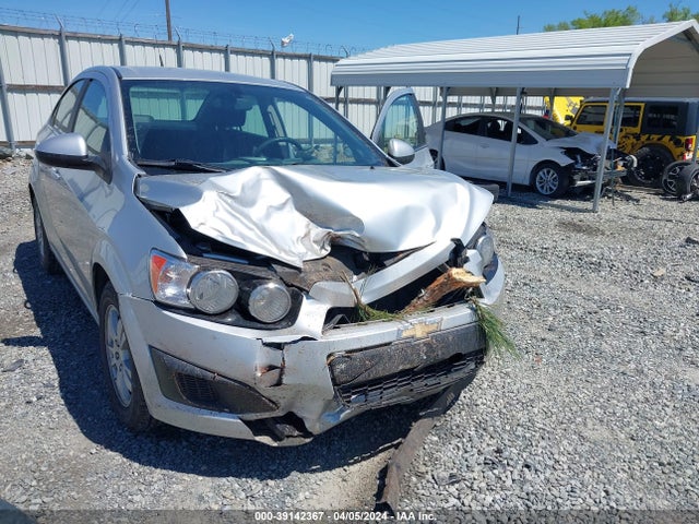 Chevrolet Sonic Lt Auto 2014 1G1JC5SHXE4147530 Image 6