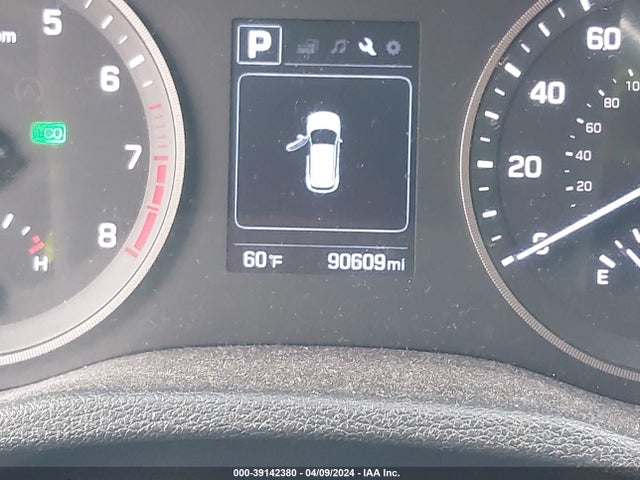 Hyundai TUCSON SE 2016 KM8J23A40GU099032 Image 6