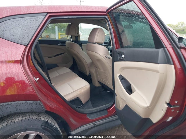 Hyundai TUCSON SE 2016 KM8J23A40GU099032 Image 8