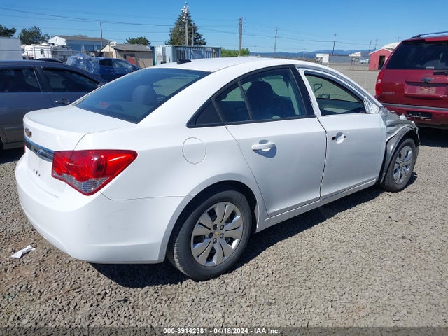 Chevrolet Cruze Ls Manual 2014 1G1PB5SG0E7322032 Image 4